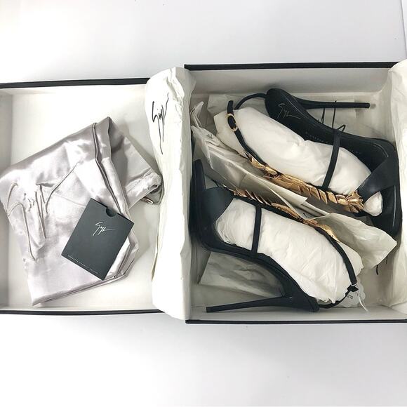 SOLD - Picture 11 of 12